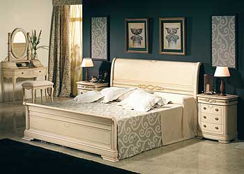 Кровать с двумя спинками Vicent Montoro 29 